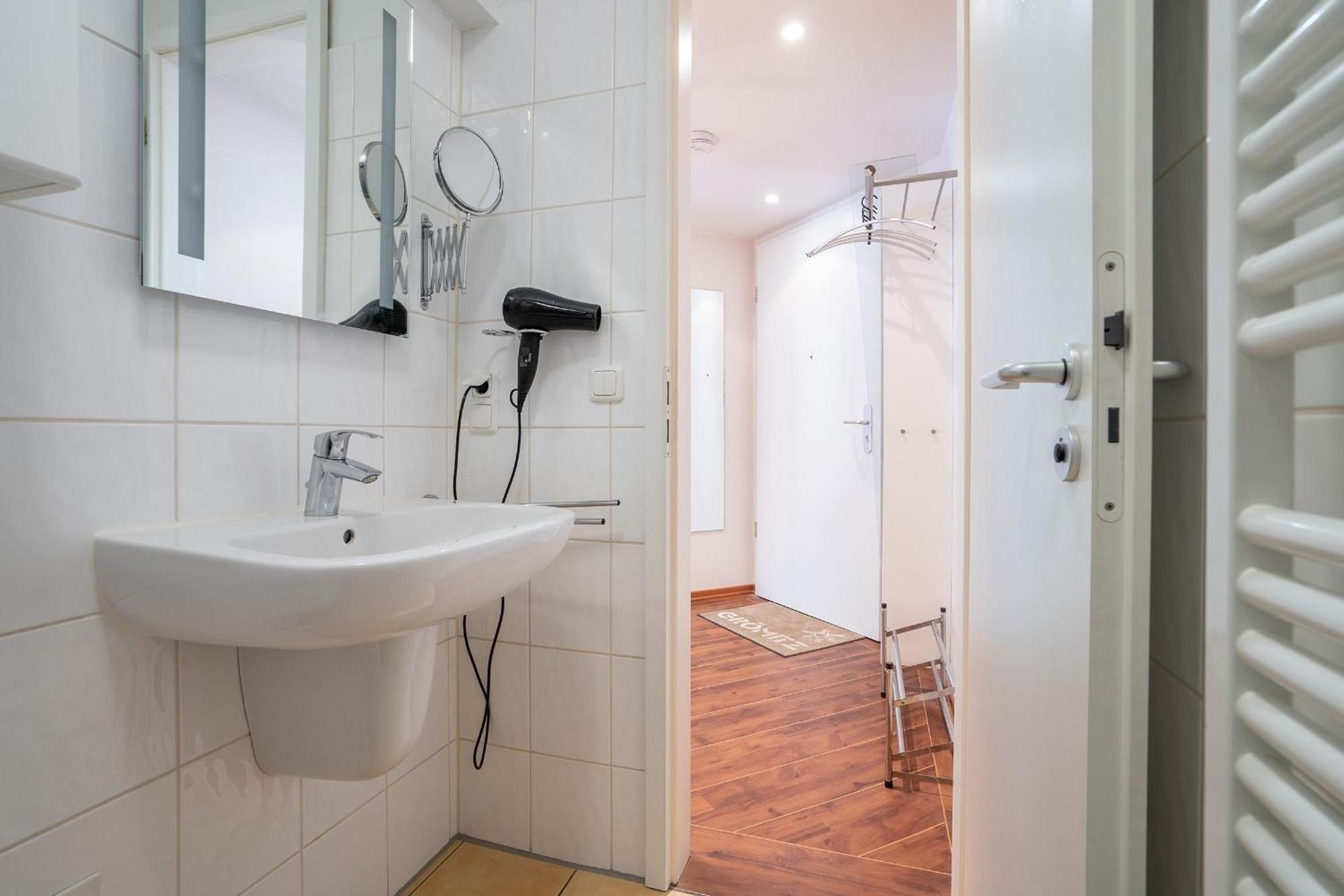 Residenz Am Kurpark- Wohnung 16 그로미츠 외부 사진